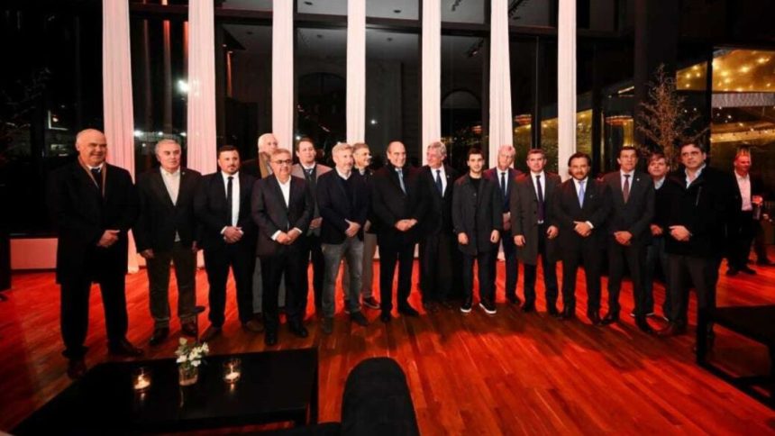 Los Gobernadores insisten con los ATN, pero dejan la puerta abierta a un pacto por el veto de Javier Milei