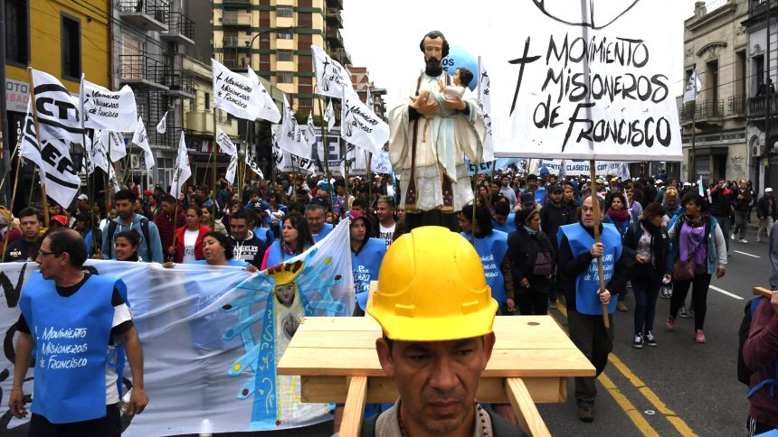La CGT prepara su marcha con "ciertos límites" de San Cayetano a Plaza de Mayo