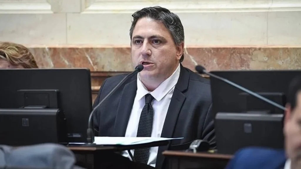 Francisco Paoltroni, reingresó a las filas de La Libertad Avanza y jugó a favor de mantener el veto en los ATN a las Provincias