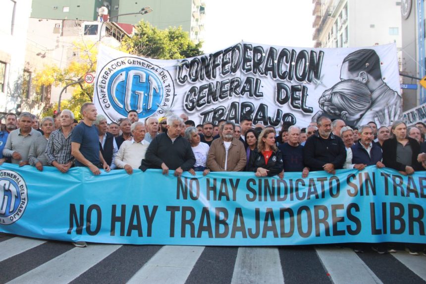 La CGT celebró el triunfo de Axel Kicillof en las Elecciones Bonaerenses, se encolumnará detrás del PJ para vencer en octubre y descartan realizar nuevos paros generales