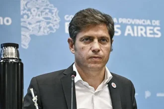 Axel Kicillof salió al cruce del recital de Javier Milei en el Movistar Arena: "Esta completamente fuera de la realidad"