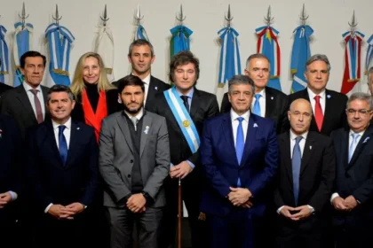 Gobernadores críticos de la gestión libertaria se reunirán con Javier Milei y discutirán reformas