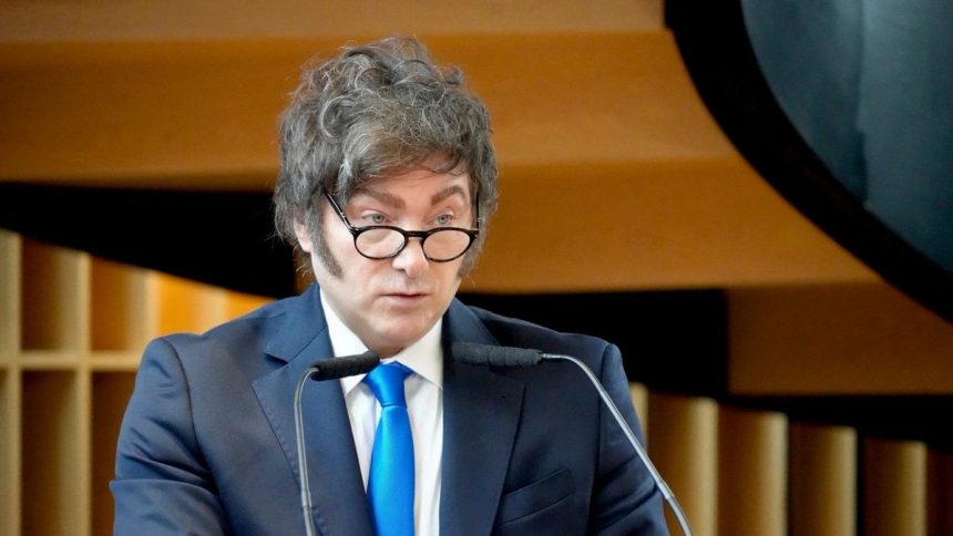 Javier Milei y las nuevas reformas: "Abróchense los cinturones porque habrá más"