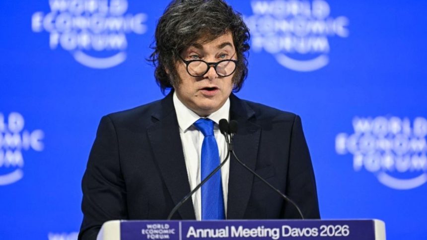 Javier Milei disertó en el Foro Económico de Davos y subrayó su gestión de Gobierno: "Hicimos 13.500 reformas estructurales, esto es 'Make Argentina Great Again'"