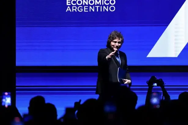 Javier Milei se refirió a una película de Disney para hablar del "Monstruo K" y señaló: "No nos asustan más"