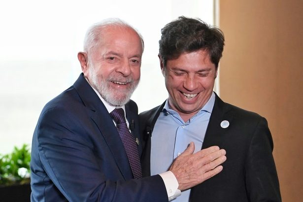 Axel Kicillof celebró el triunfo de Lula da Silva: "Ganó el pueblo brasileño, fue derrotado Donald Trump y Javier Milei con su motosierra"